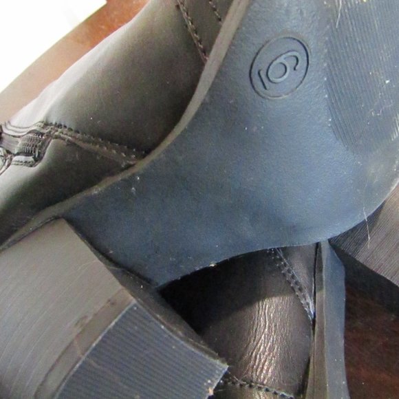 Black heeled Mossimo Supply Co boots with silver buckle - size 6 - Picture 5 of 6